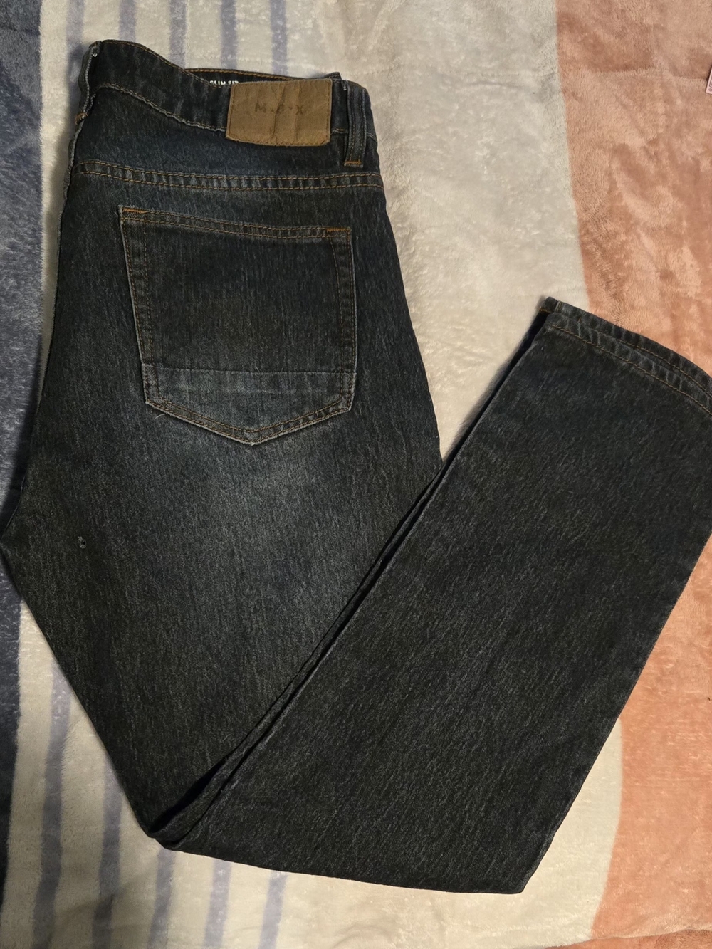 Men's Straight Jeans in Dark Blue by MEXX